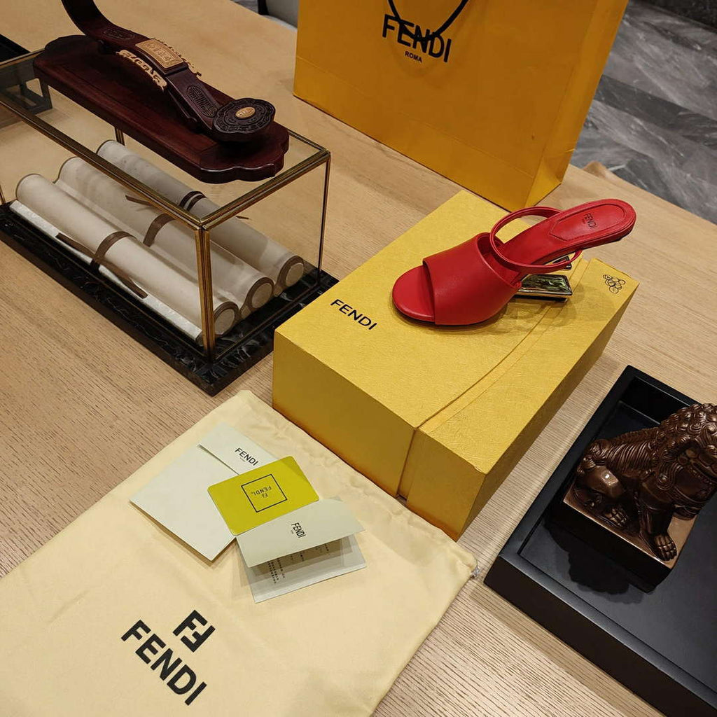 Fendi 8R8212 Women's High-heeled Sandals F88359