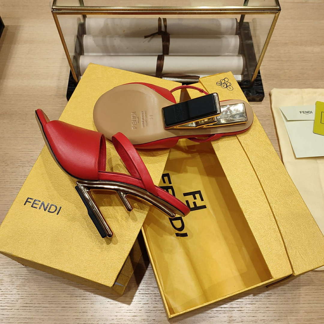 Fendi 8R8212 Women's High-heeled Sandals F88359