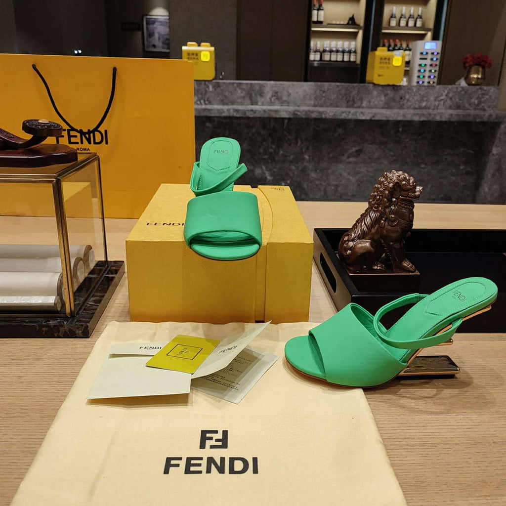 Fendi 8R8212 Women's High-heeled Sandals F88361