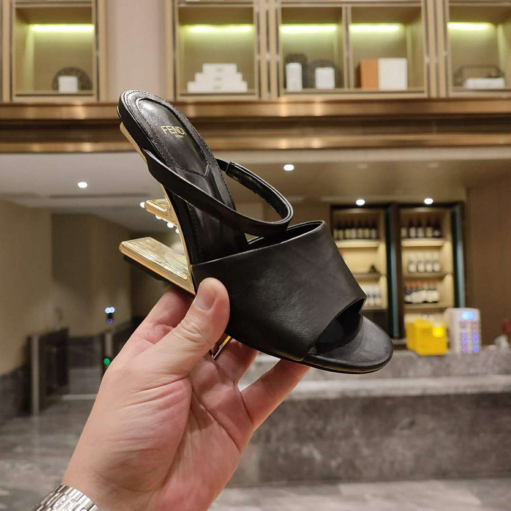 Fendi 8R8212 Women's High-heeled Sandals F88363