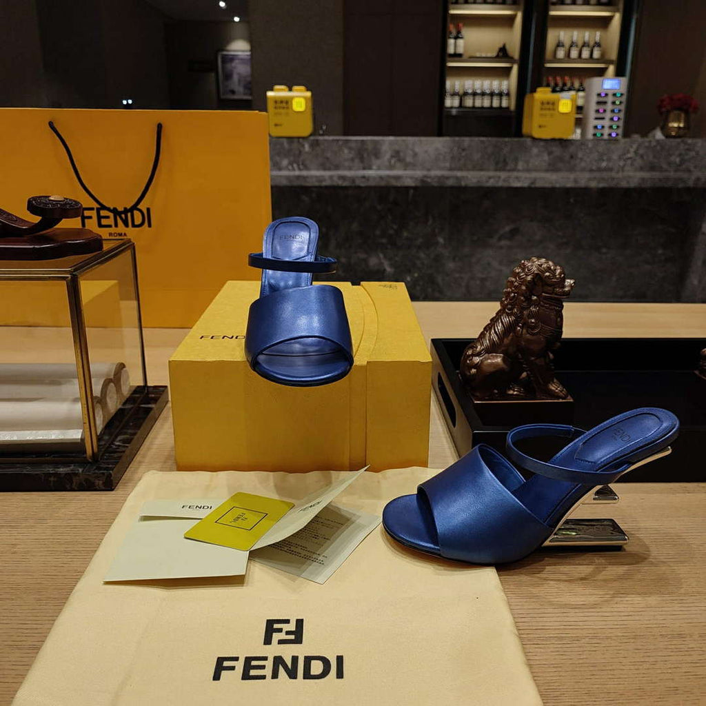 Fendi 8R8212 Women's High-heeled Sandals F88365