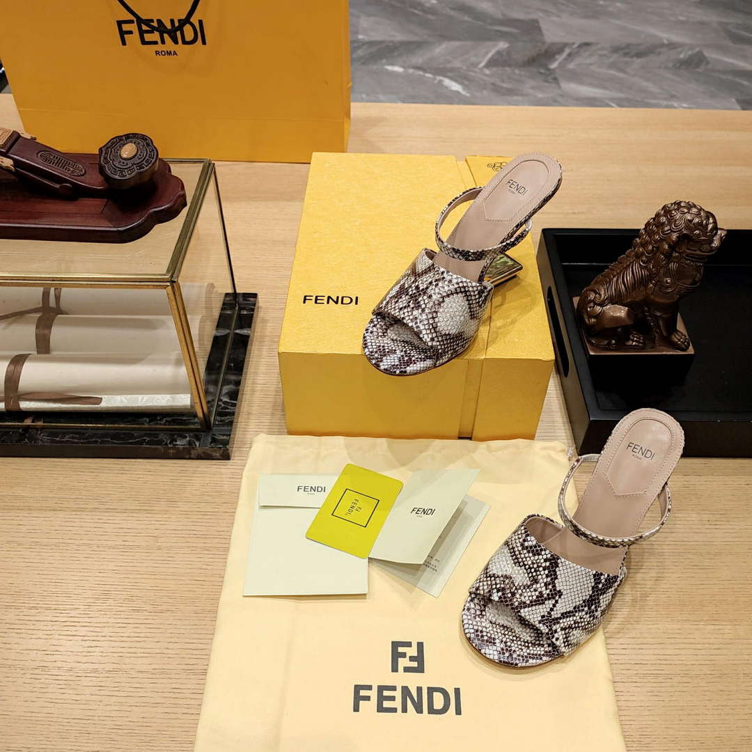 Fendi 8R8212 Women's High-heeled Sandals F88366