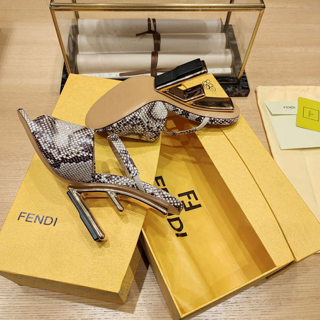 Fendi 8R8212 Women's High-heeled Sandals F88366