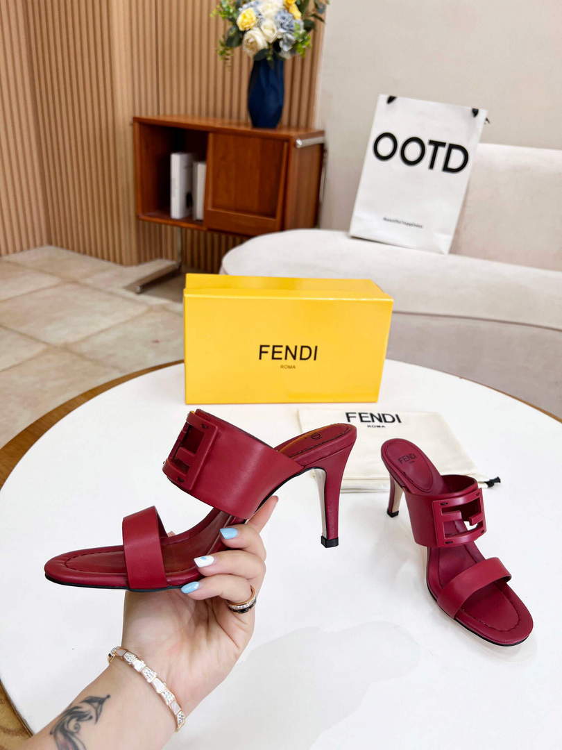 Fendi 8R8287 Baguette Slides Leather Red