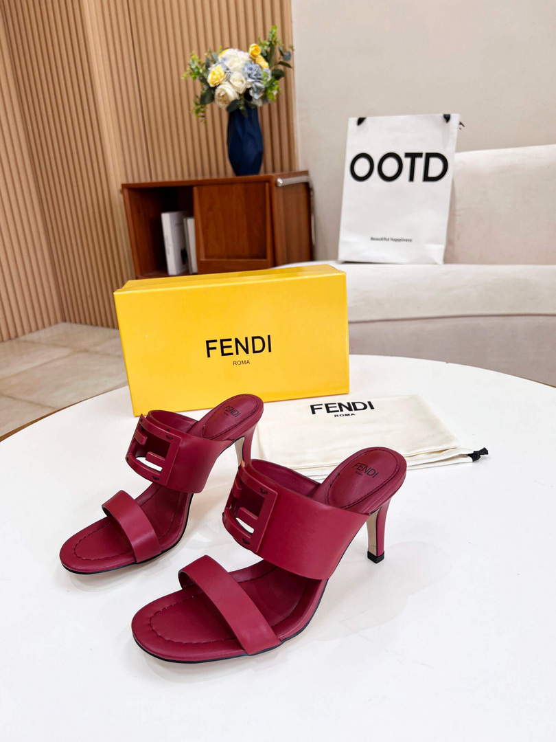 Fendi 8R8287 Baguette Slides Leather Red