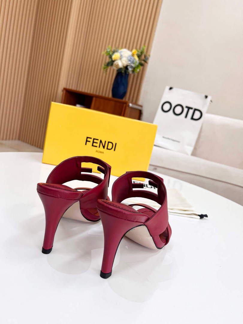 Fendi 8R8287 Baguette Slides Leather Red