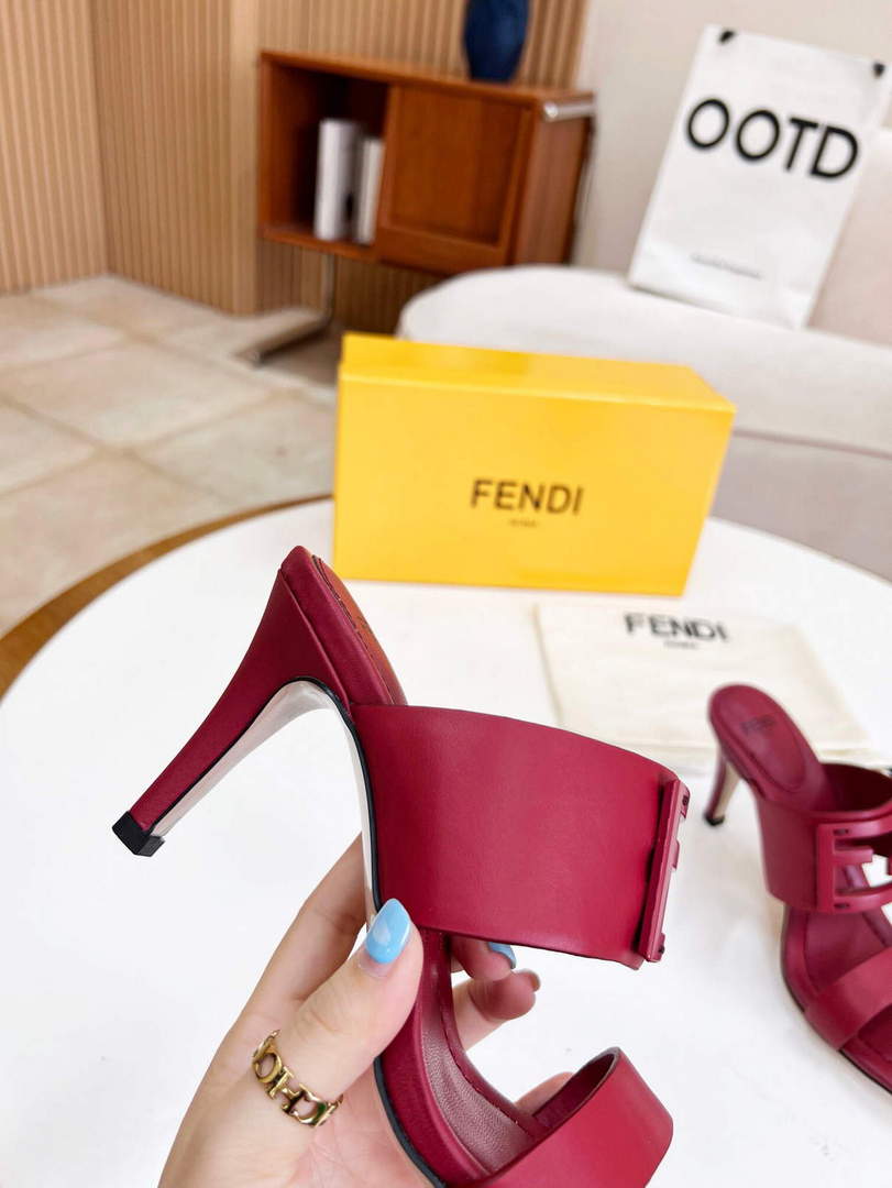 Fendi 8R8287 Baguette Slides Leather Red