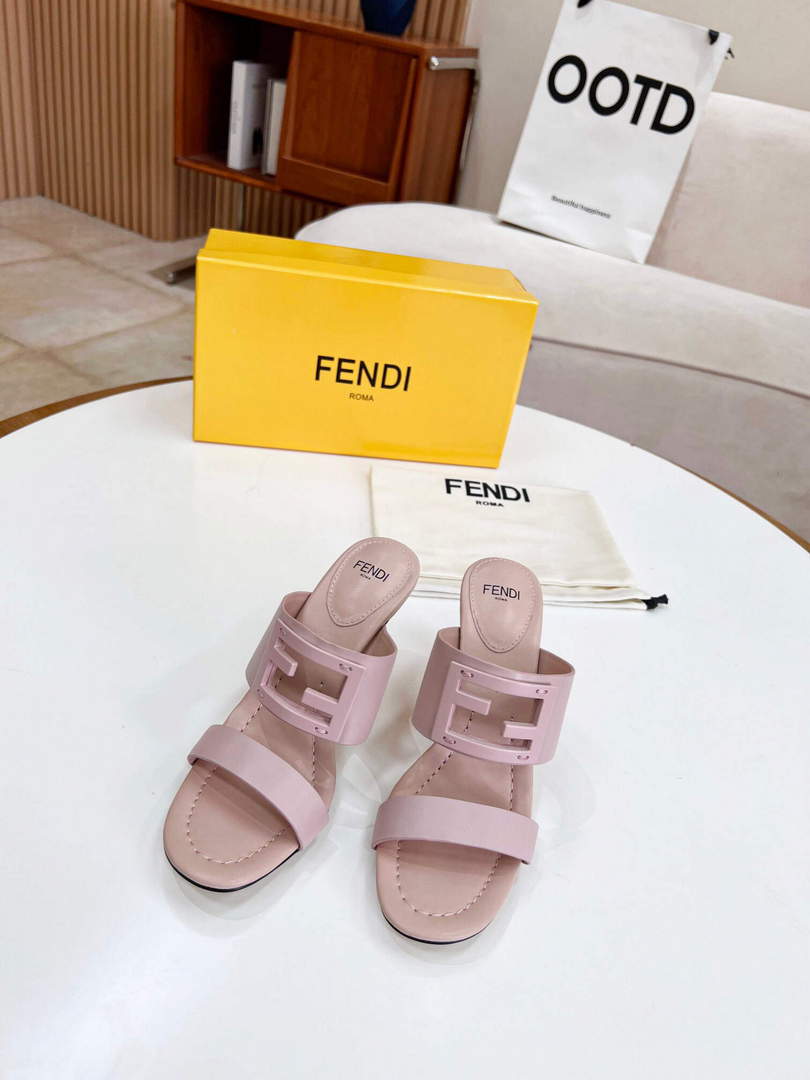 Fendi 8R8287 Baguette Slides Leather Pink