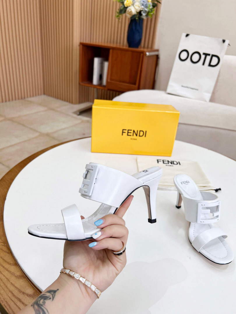 Fendi 8R8287 Baguette Slides Leather White