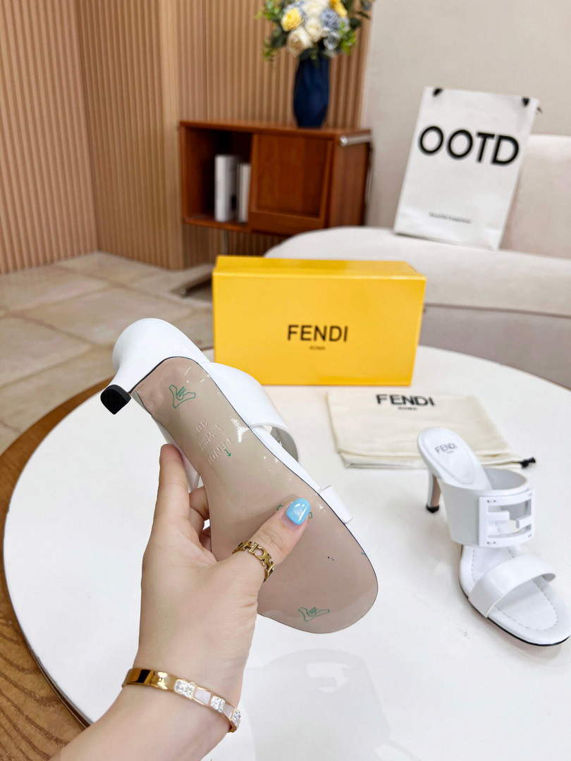 Fendi 8R8287 Baguette Slides Leather White