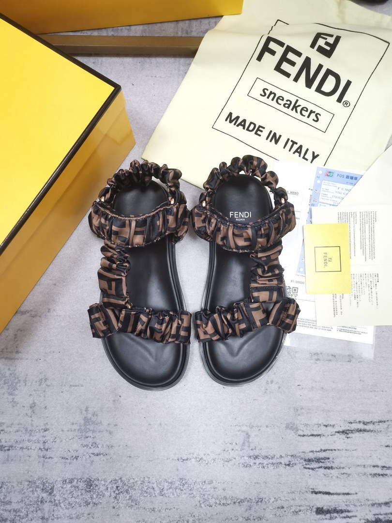 Fendi 8X8291 Feel Brown satin sandals Heel height 25mm Brown