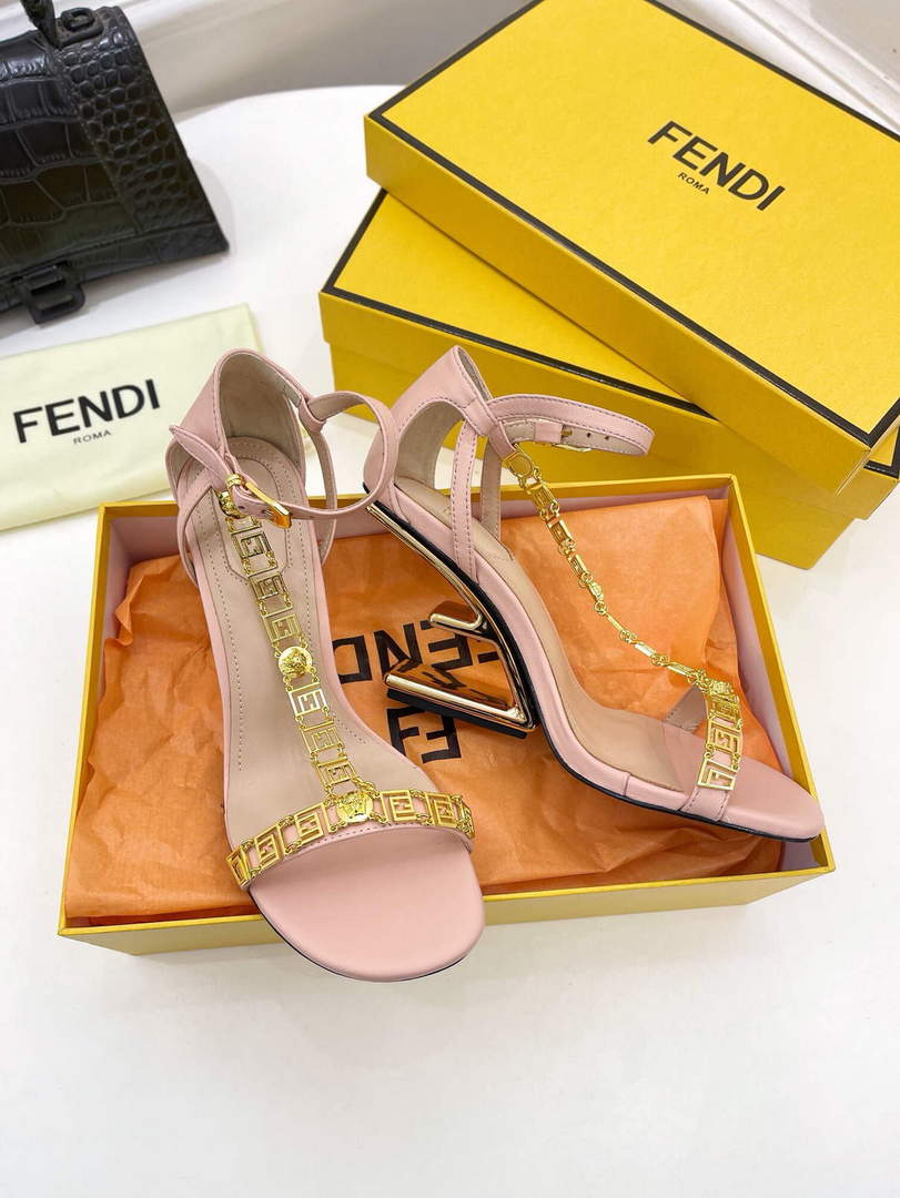 Fendi 8X8306 First Fendace Leather high-heeled Sandals pink