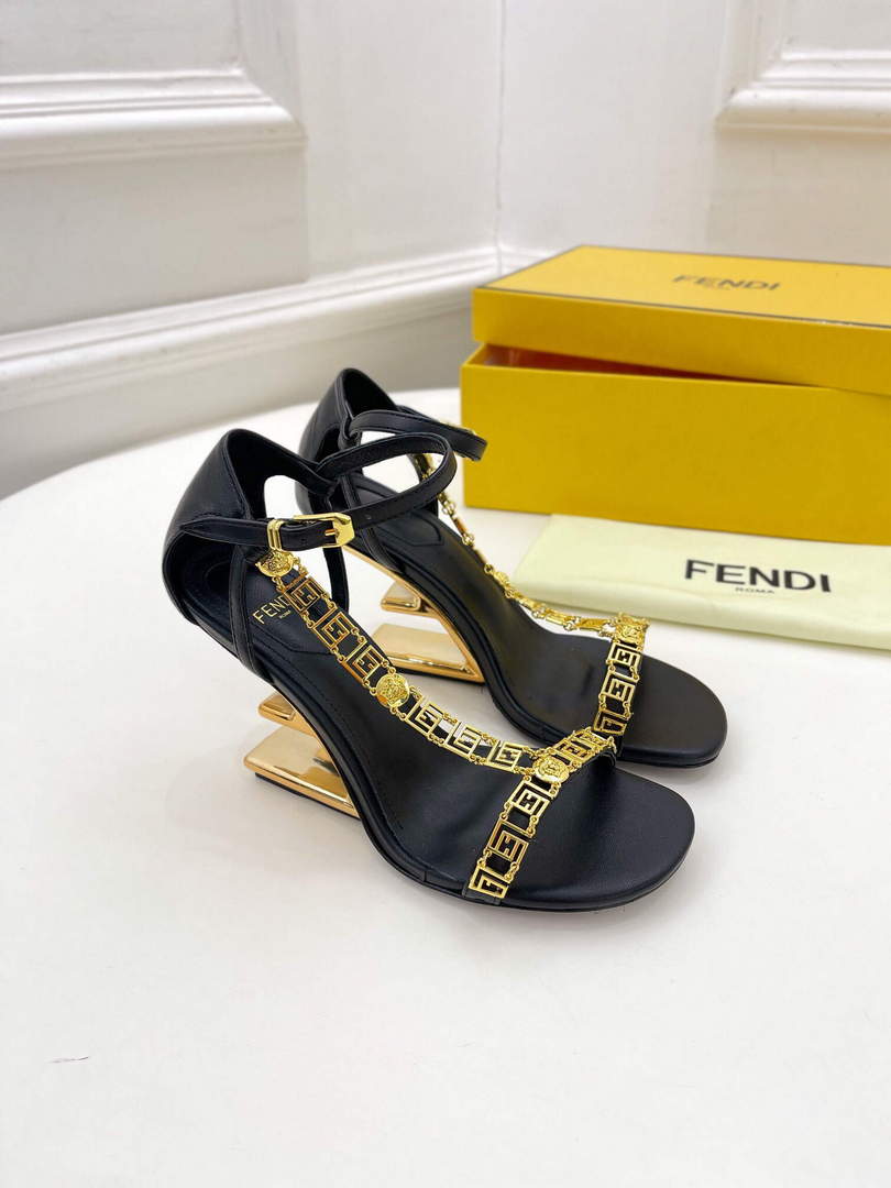 Fendi 8X8306 First Fendace Leather high-heeled Sandals black