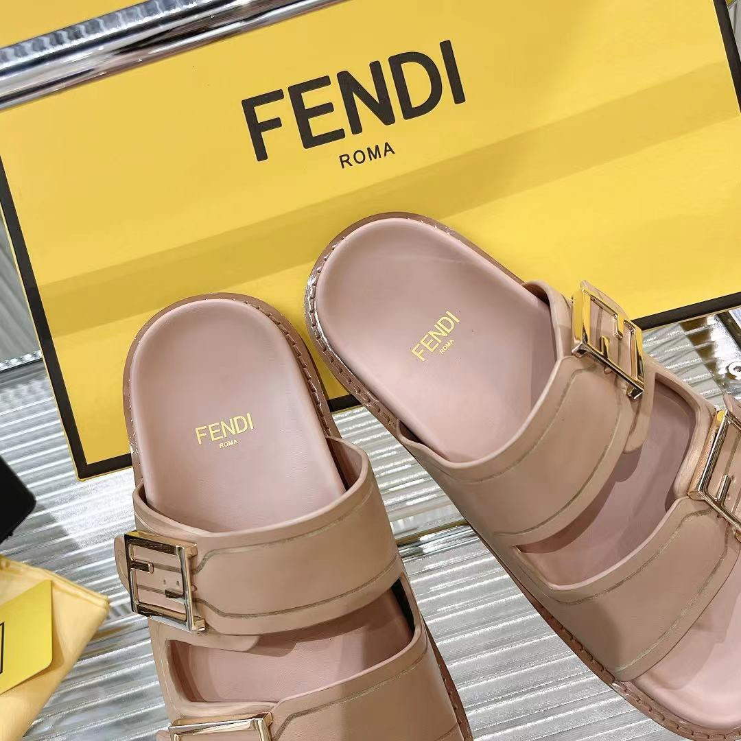 Fendi 8X8326 Women's Men's Feel Slides F88351