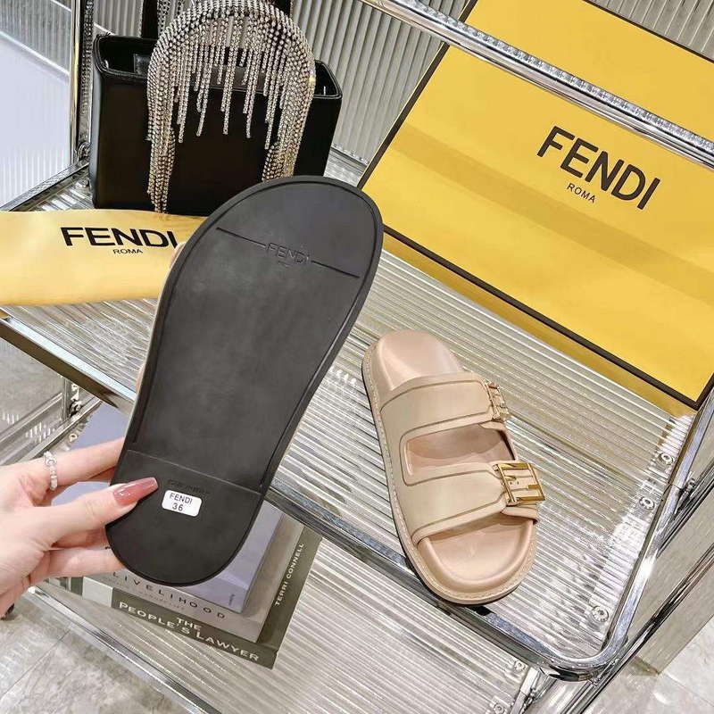 Fendi 8X8326 Women's Men's Feel Slides F88352
