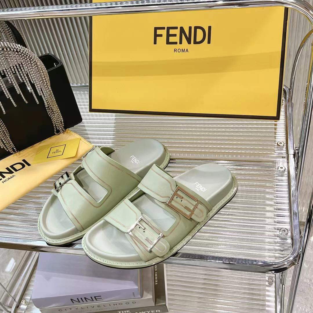 Fendi 8X8326 Women's Men's Feel Slides F88354