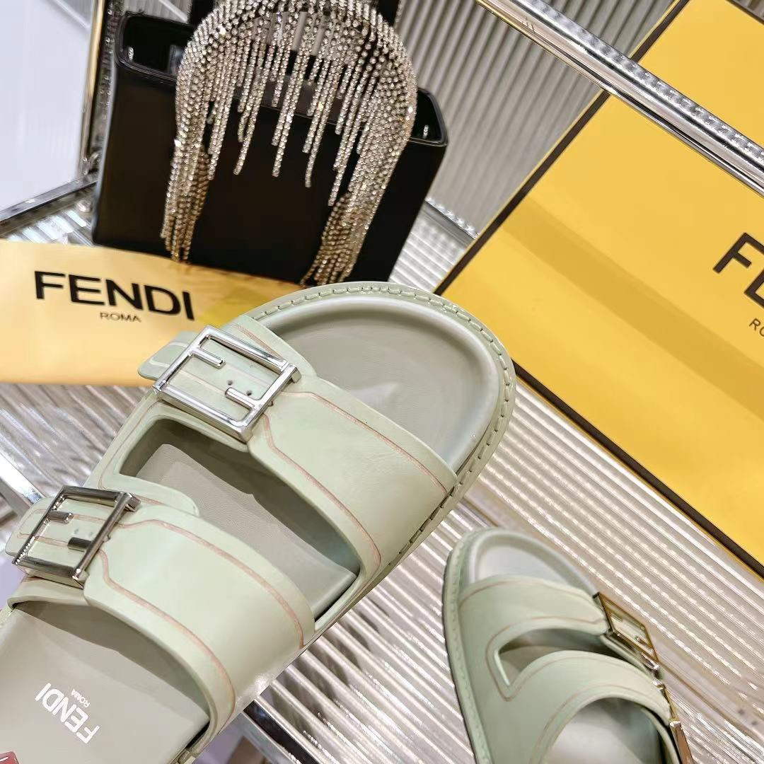Fendi 8X8326 Women's Men's Feel Slides F88354