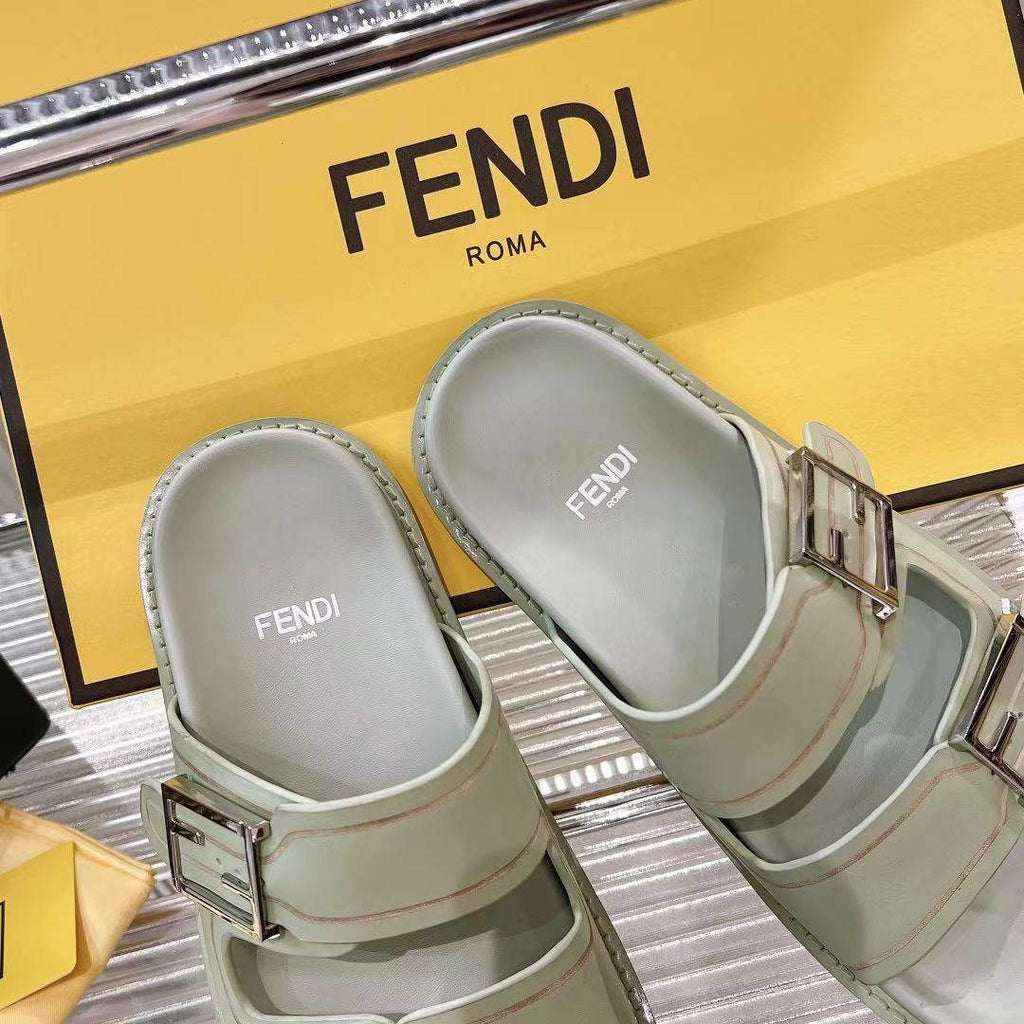 Fendi 8X8326 Women's Men's Feel Slides F88354