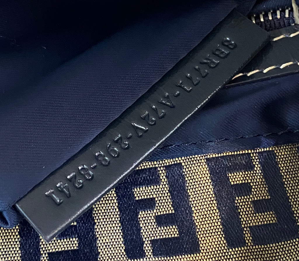 Fendi Bag 0121 Shoulder bag Blue