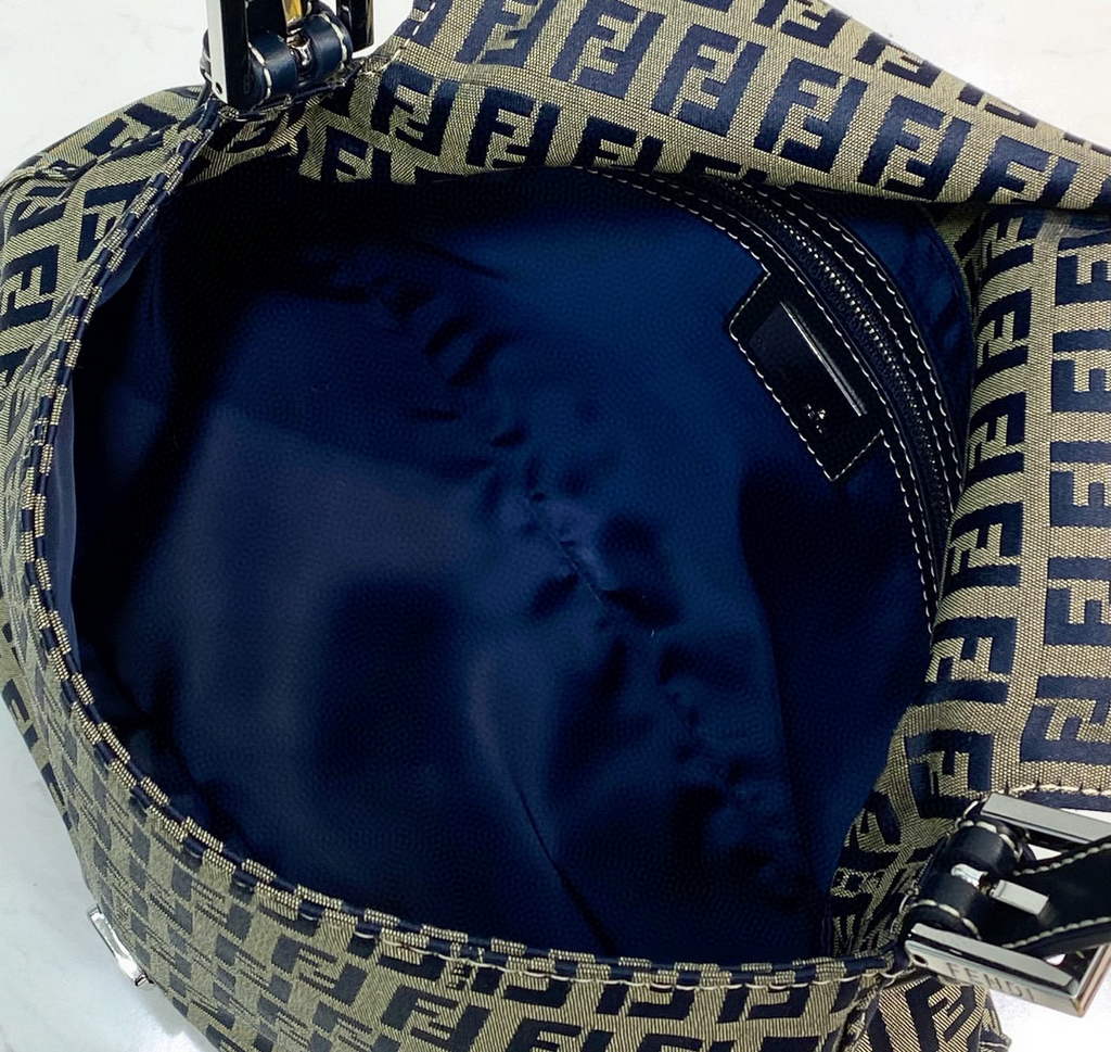 Fendi Bag 0121 Shoulder bag Blue