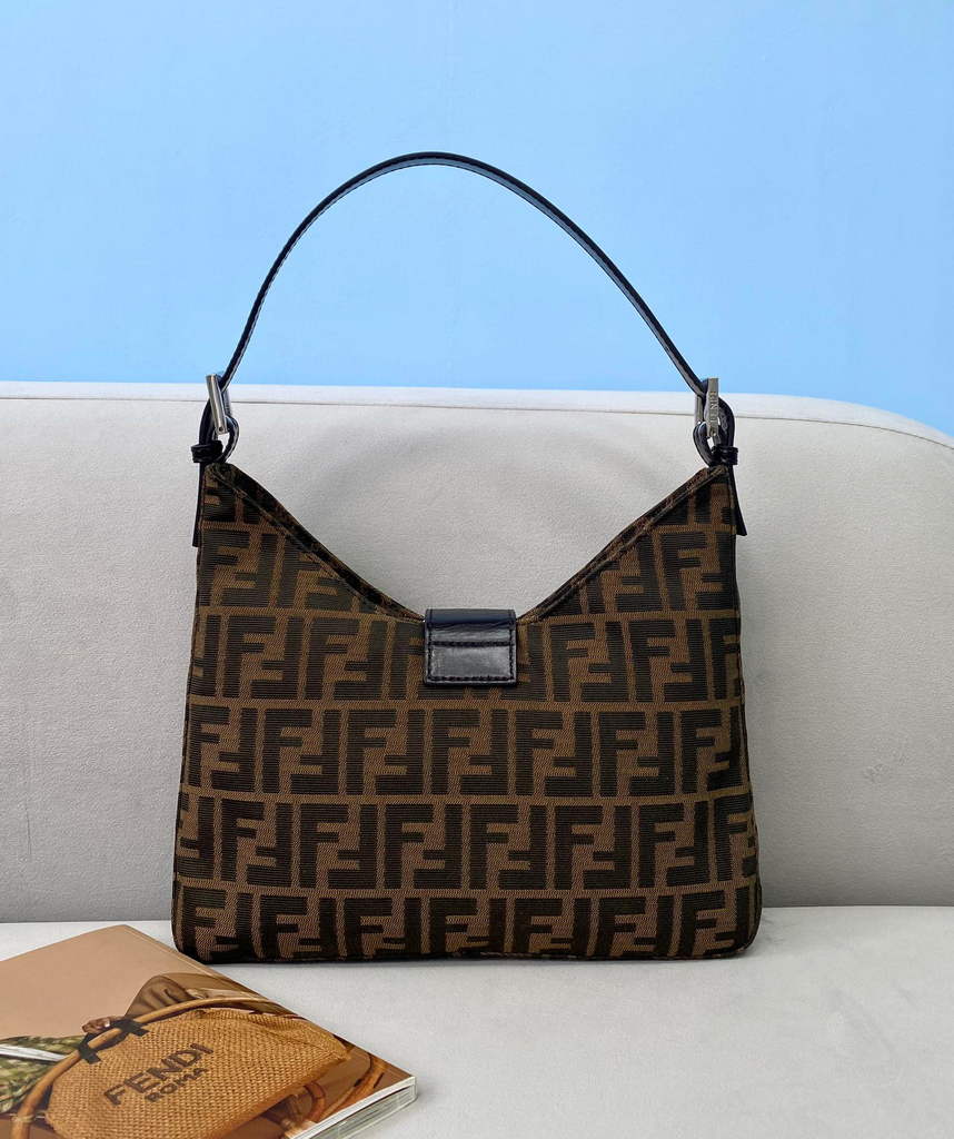 Fendi Bag 8320 Shoulder bag Brown
