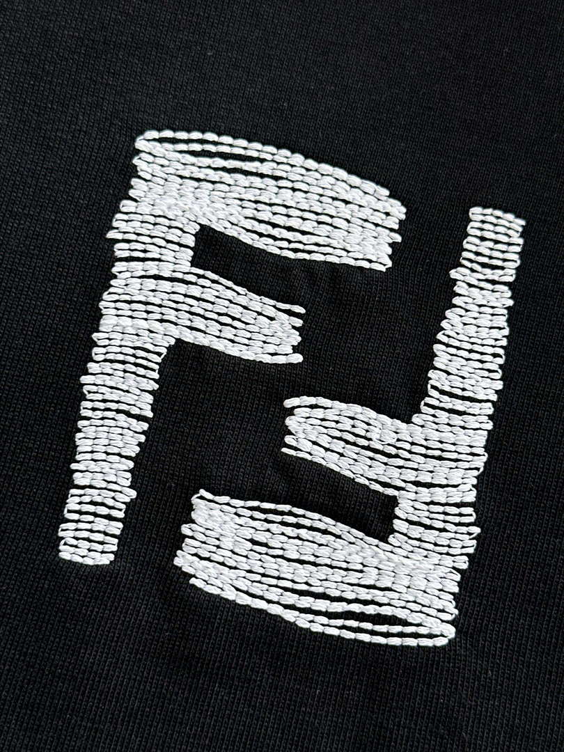 Fendi Fashion Short-sleeved T-shirt for Men and Women F77202