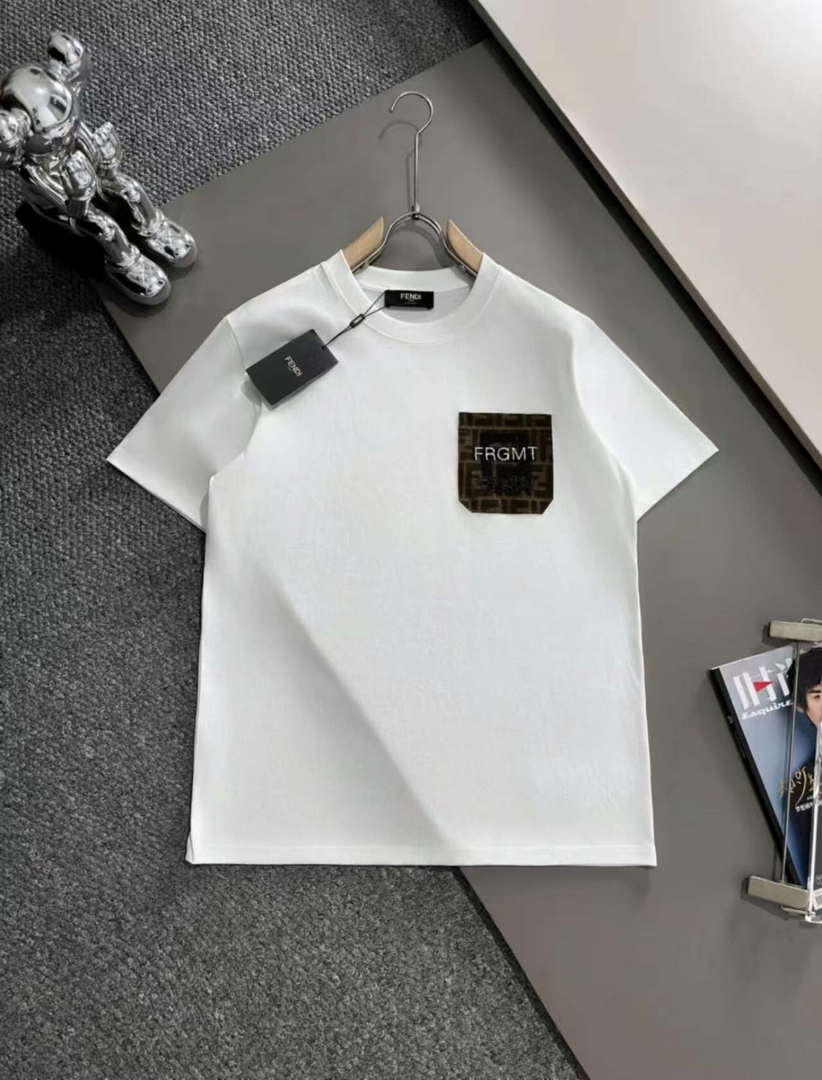 Fendi Fashion Short-sleeved T-shirt for Men and Women F77203