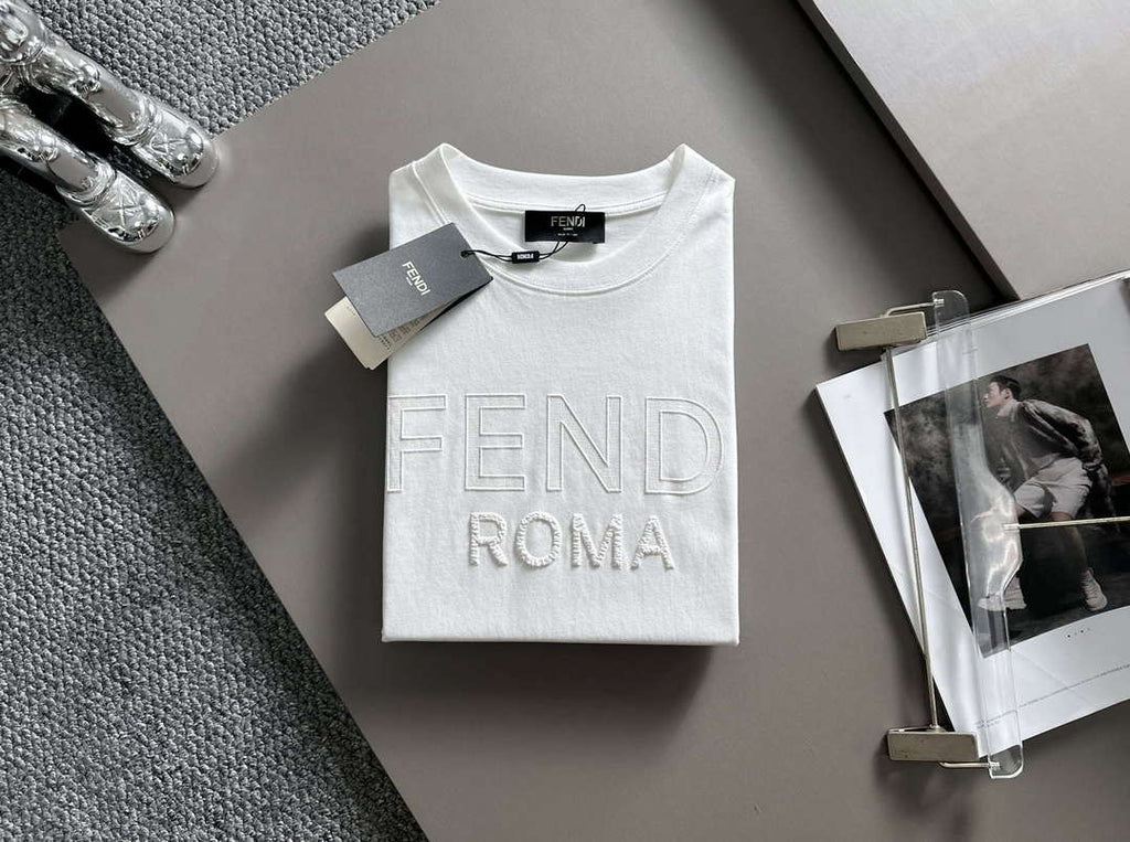 Fendi Fashion Short-sleeved T-shirt for Men and Women F77205