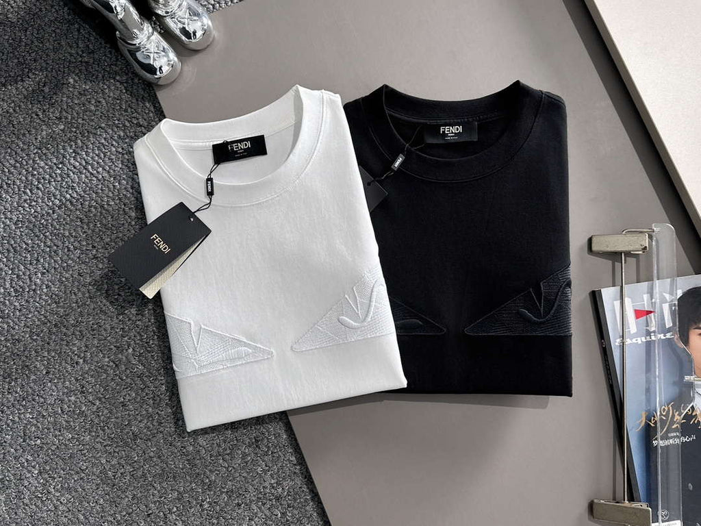 Fendi Fashion Short-sleeved T-shirt for Men and Women F77208