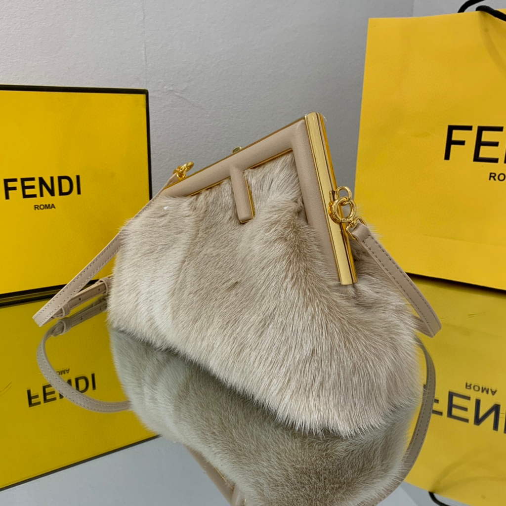 Fendi FIRST Small Bag Fox fur Bag 8BP129 Apricot