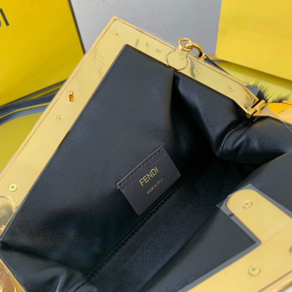 Fendi FIRST Small Bag  Fox fur 8BP129 Black