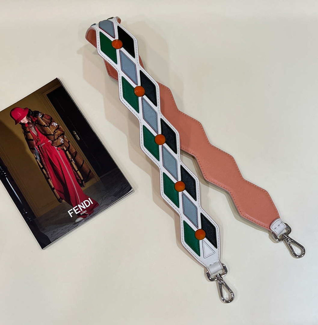 Fendi Handbag Strap You Leather shoulder strap F10069