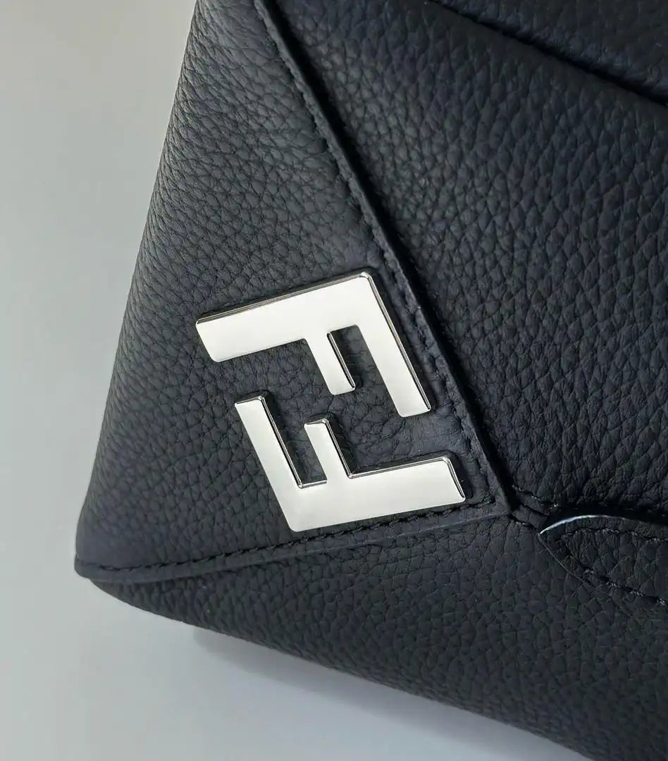 Fendi Lui Large Black leather bag 7VA667