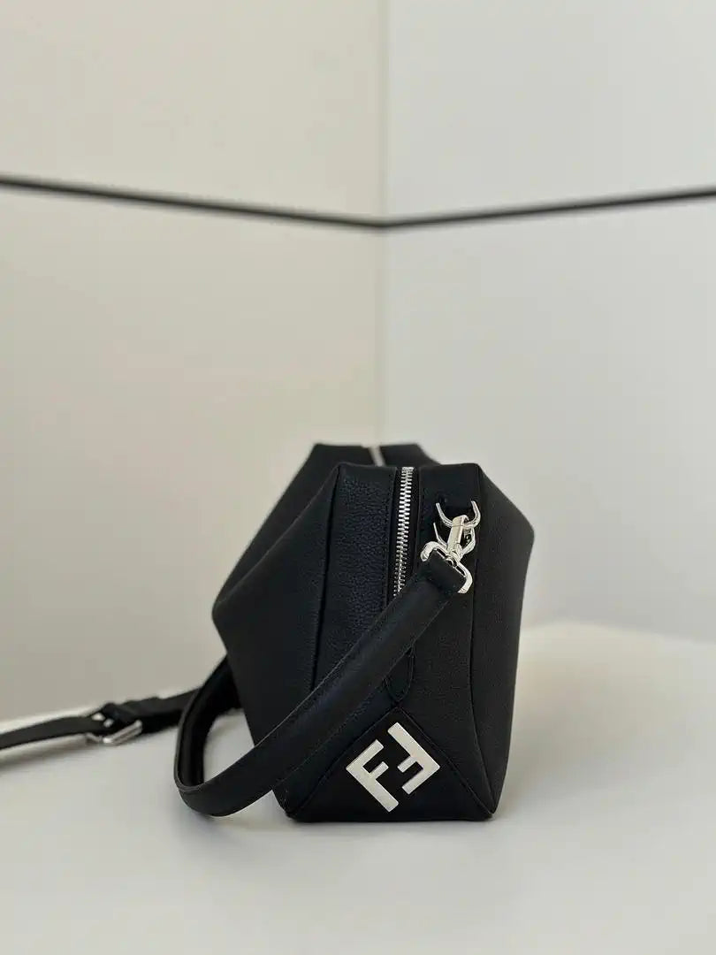 Fendi Lui Medium Black leather bag 7VA672