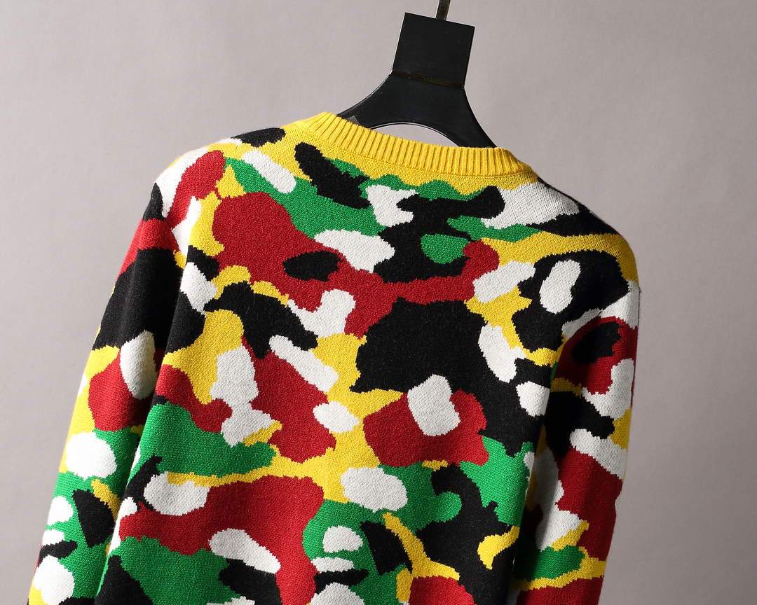 Fendi Men's Sweaters Designer Fendi Sweaters and Cardigans Clothing 36029