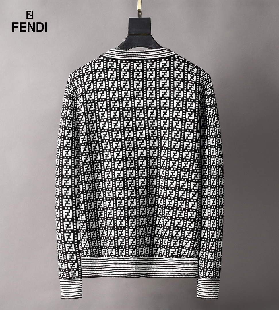 Fendi Men's Sweaters Designer Fendi Sweaters and Cardigans Clothing 36031