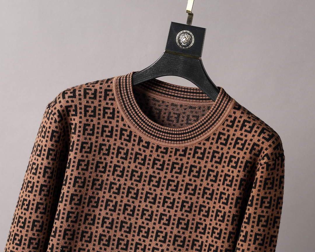 Fendi Men's Sweaters Designer Fendi Sweaters and Cardigans Clothing 36032