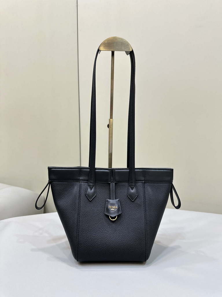 Fendi Mini Origami 8BS083 Black leather mini bag that can be transformed 8626As
