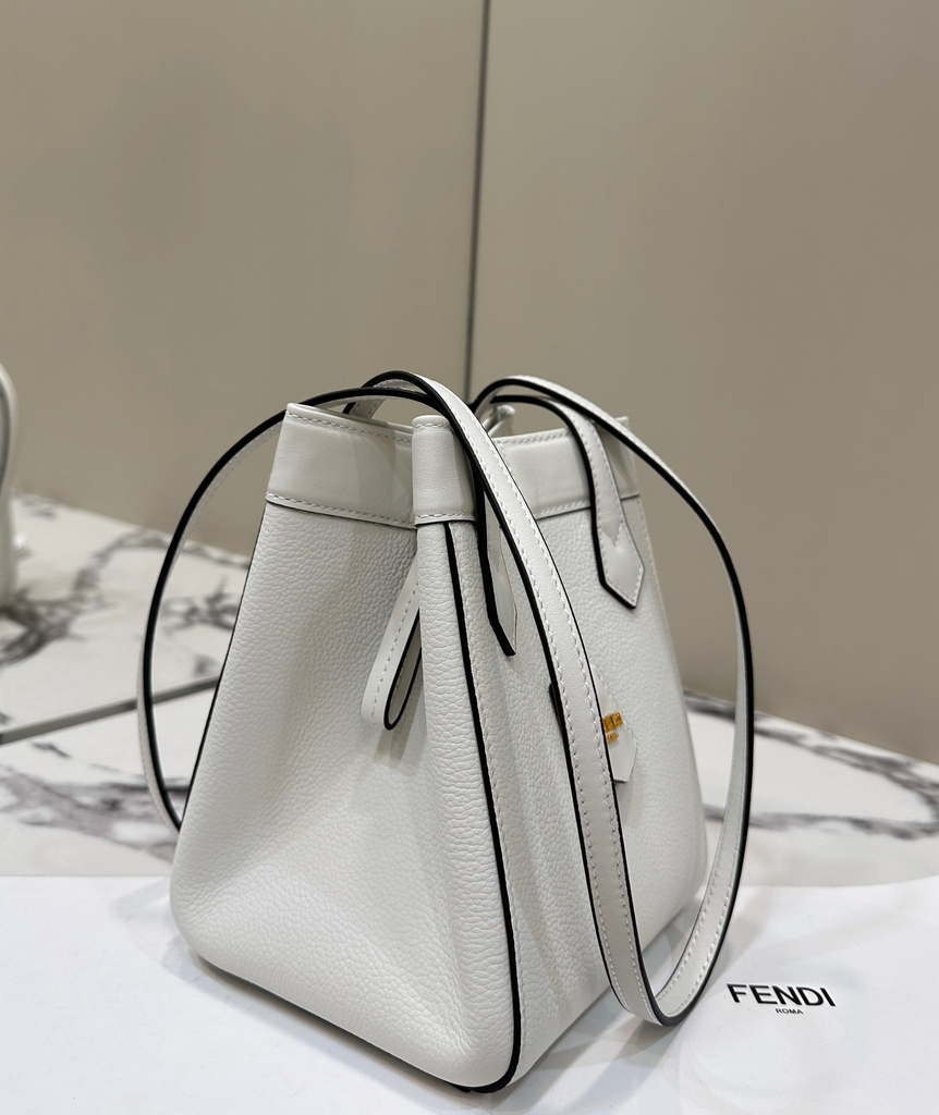 Fendi Mini Origami 8BS083 White leather mini bag that can be transformed 8626As