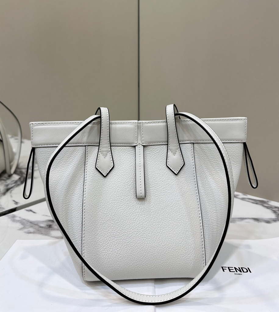 Fendi Mini Origami 8BS083 White leather mini bag that can be transformed 8626As