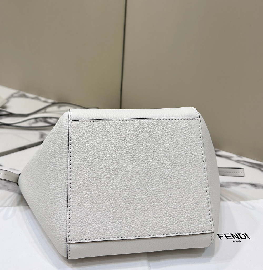 Fendi Mini Origami 8BS083 White leather mini bag that can be transformed 8626As
