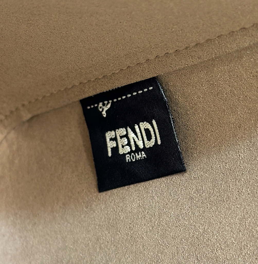 Fendi Mini Origami 8BS083 White leather mini bag that can be transformed 8626As