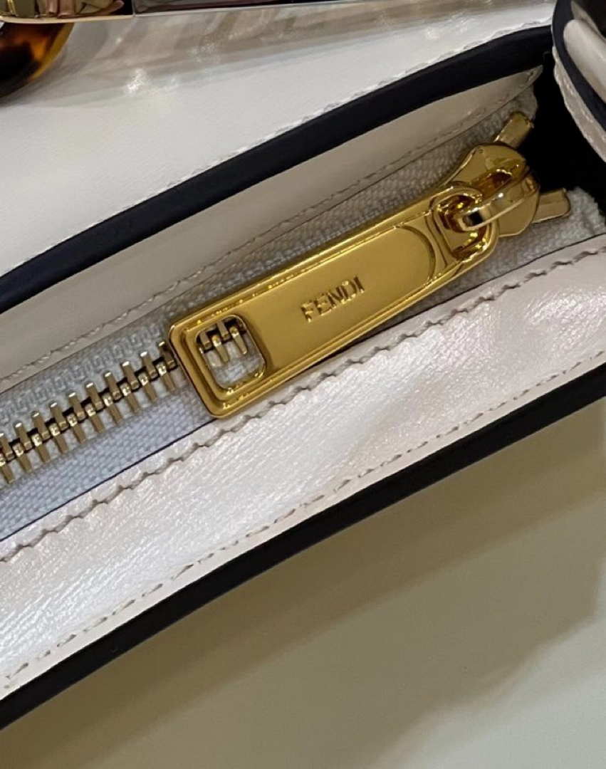Fendi O¡¯Lock Swing Camellia leather pouch 8BS068AHM0F1DMY 8573 White