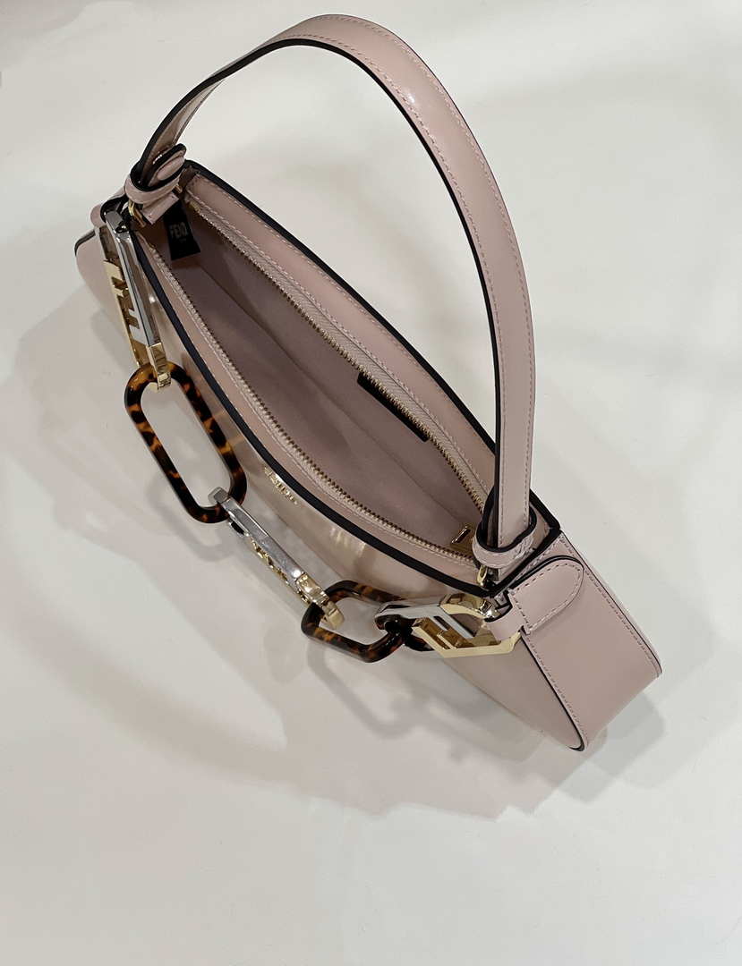 Fendi O¡¯Lock Swing Pink leather pouch 8BS068AHM0F1DMY 8573