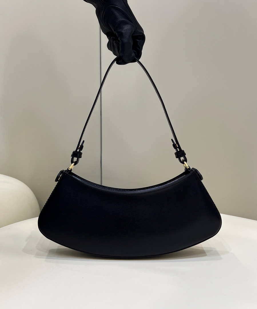 Fendi O'Lock Swing Camellia leather pouch 8BS068 Black