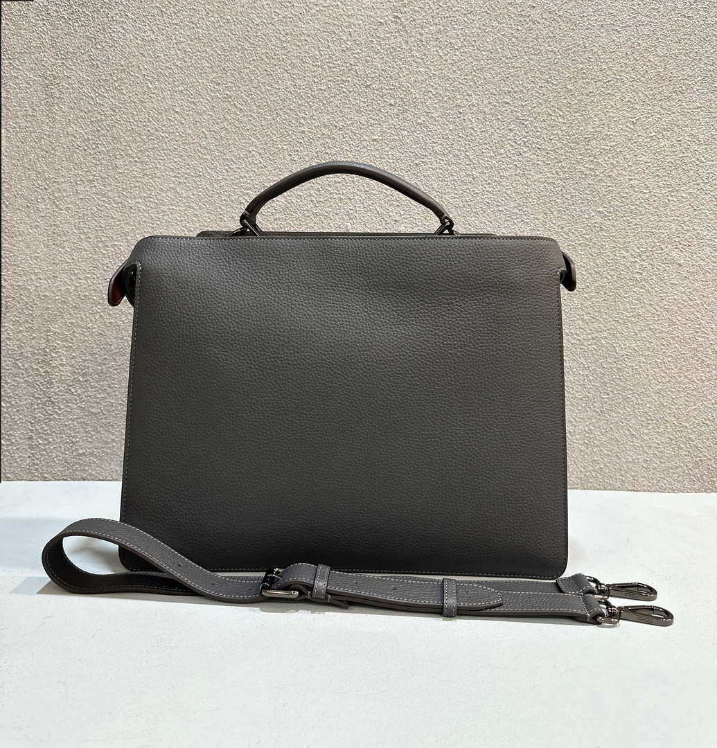 Fendi Peekaboo ISeeU Medium Dark Blue leather bag 7VA529 - Default Title - View 1