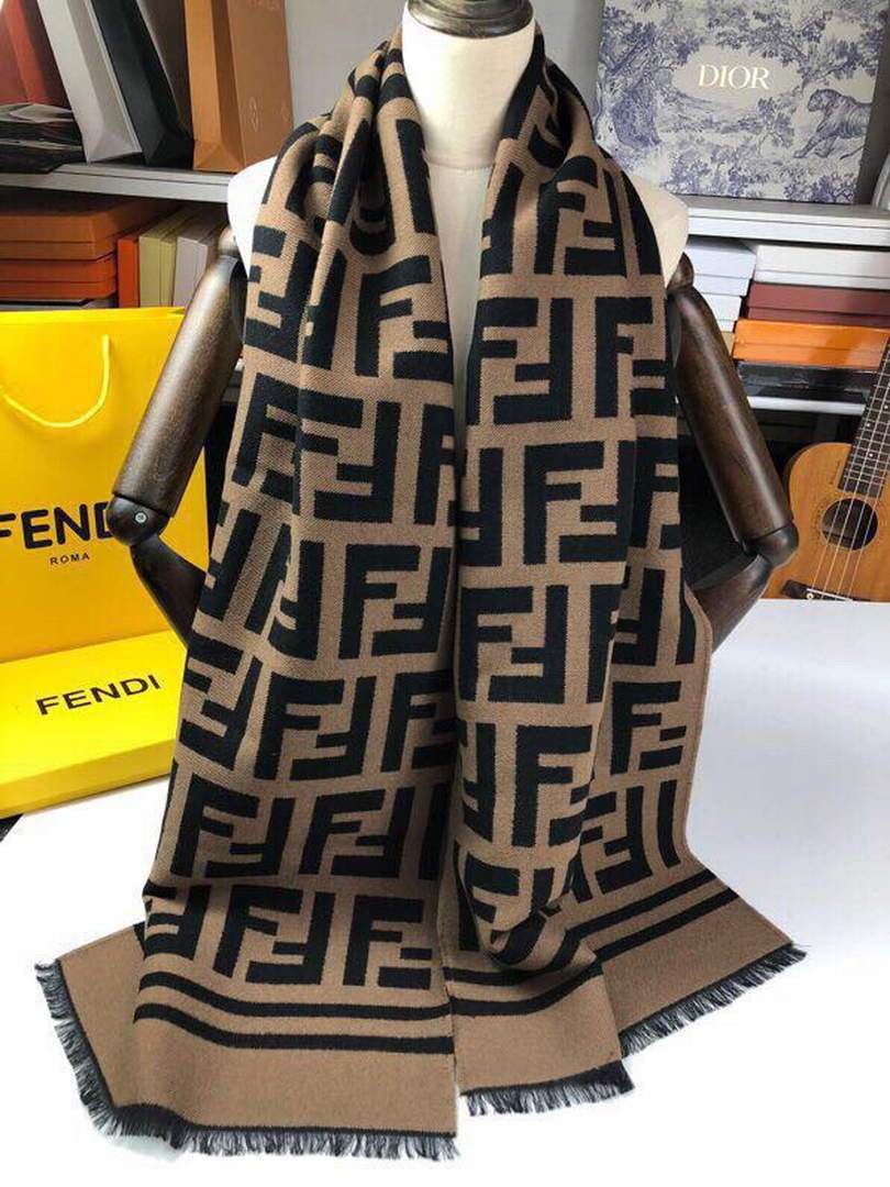 Fendi Scarves Designer Fendi Shawl Scarf 80002