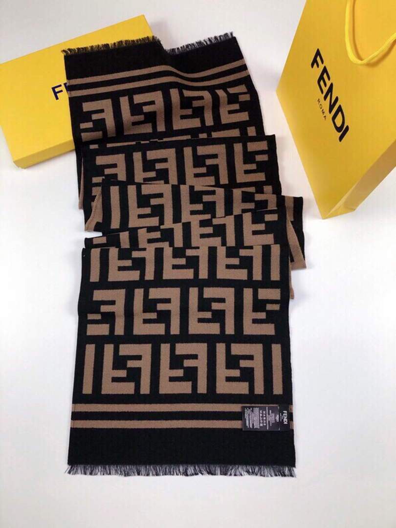 Fendi Scarves Designer Fendi Shawl Scarf 80002