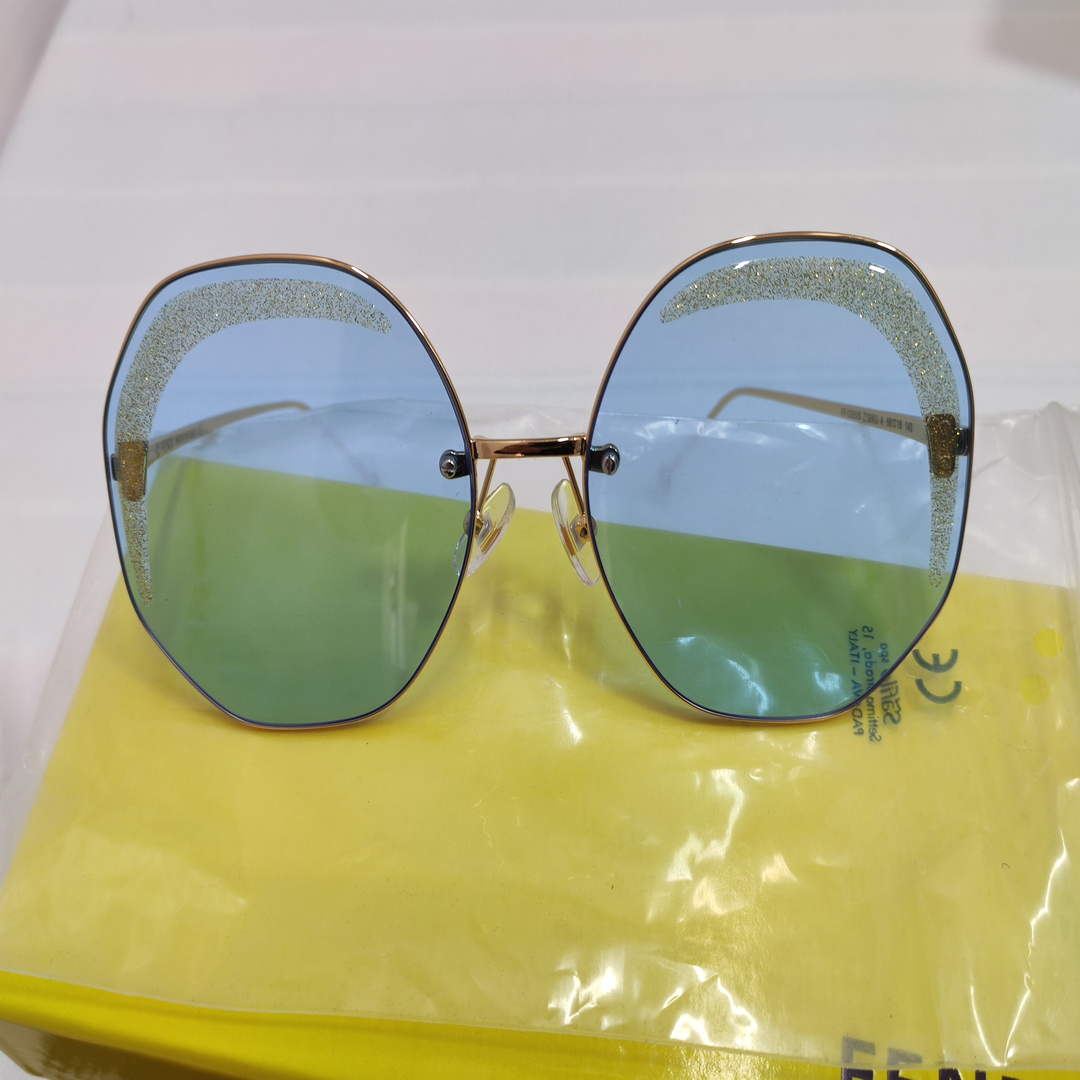Fendi Sunglasses Fashion Fendi Sports Leisure Sunglasses 992300