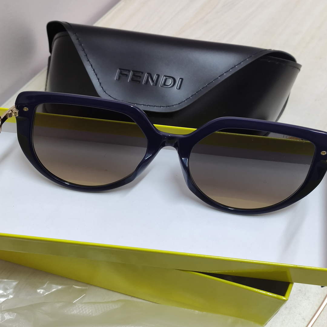 Fendi Sunglasses Fashion Fendi Sports Leisure Sunglasses 992301